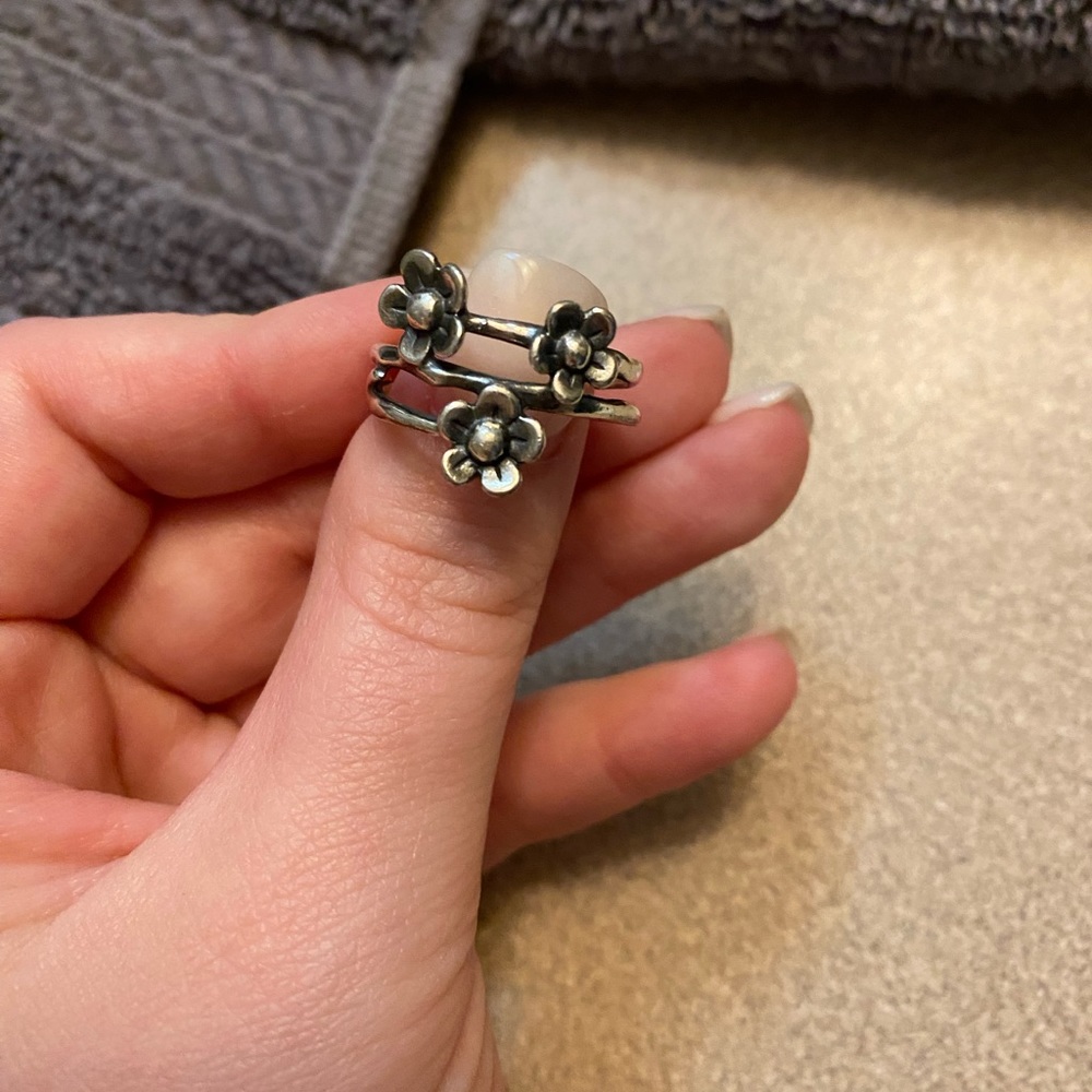 James Avery Blooming flower ring size 6.5